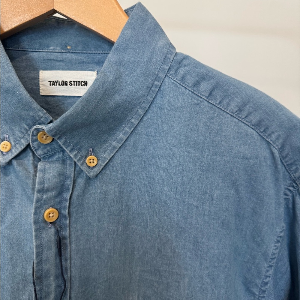 Taylor Stitch Men's Blue Shirt
